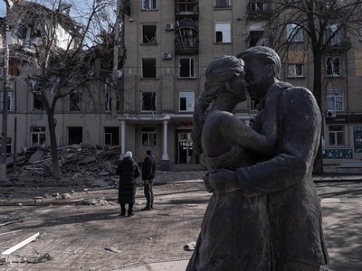“Я думав, що помру”. Історик із Парижа став евакуаційником на Донеччині “Я думав, що помру”. Історик із Парижа став евакуаційником на Донеччині