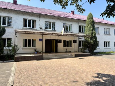 Батьки учнів Гранітненського ліцею заявили про приниження дітей учителькою: після перевірки педагогині оголосили догану Батьки учнів Гранітненського ліцею заявили про приниження дітей учителькою: після перевірки педагогині оголосили догану