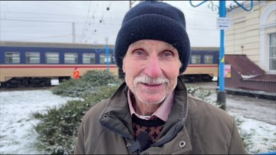 У П'ятихатках на Дніпропетровщині через удар РФ пошкоджено залізничну станцію У П'ятихатках на Дніпропетровщині через удар РФ пошкоджено залізничну станцію