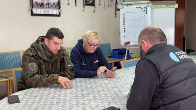 Сум'янки не поїдуть на міжнародні змагання через борги Федерації хокею України — тренери Сум'янки не поїдуть на міжнародні змагання через борги Федерації хокею України — тренери