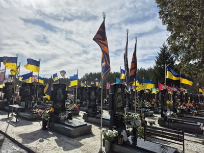 “Відмінний фахівець і добра людина”: у Сумах поховали воїна Олександра Купрієнка “Відмінний фахівець і добра людина”: у Сумах поховали воїна Олександра Купрієнка