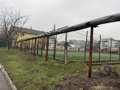 "Батареї холодні, як лід": гуртожиток у Полтаві без тепла через відключення світла "Батареї холодні, як лід": гуртожиток у Полтаві без тепла через відключення світла