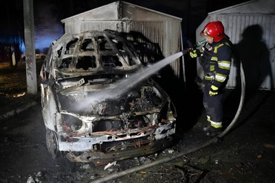 Удар по Харкову у ніч на 2 березня: фоторепортаж Удар по Харкову у ніч на 2 березня: фоторепортаж