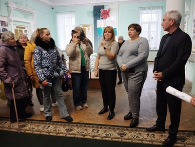У Полтаві пацієнти районної лікарні протестують проти її закриття У Полтаві пацієнти районної лікарні протестують проти її закриття