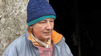 Жителька Селезнівки Альона село Селезнівка Миколаївська громада Донецька область 29 січня 2025 рік Жителька Селезнівки Альона село Селезнівка Миколаївська громада Донецька область 29 січня 2025 рік