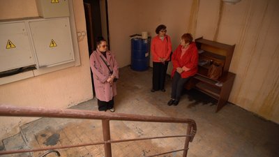 «Квартири заливає дощем»: у Кропивницькому вигорілий понад два місяці тому будинок залишається без даху «Квартири заливає дощем»: у Кропивницькому вигорілий понад два місяці тому будинок залишається без даху