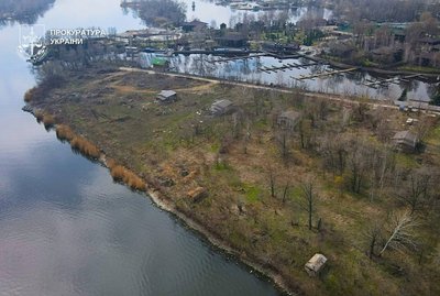 Півострів вартістю 170 млн грн: прокуратура оскаржує незаконну передачу землі у Дніпрі Півострів вартістю 170 млн грн: прокуратура оскаржує незаконну передачу землі у Дніпрі