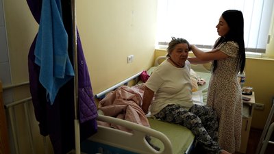 Евакуація Торецька громада Донеччина центр тимчасового розміщення переселенці переселенка з Торецька Лариса Дніпро Евакуація Торецька громада Донеччина центр тимчасового розміщення переселенці переселенка з Торецька Лариса Дніпро