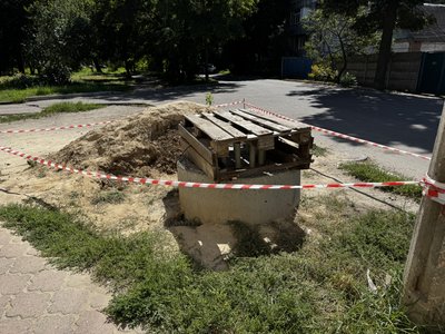 Мешканці Хіммістечка у Сумах протестують проти встановлення вишки мобільного зв'язку Мешканці Хіммістечка у Сумах протестують проти встановлення вишки мобільного зв'язку