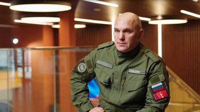 Росія вчить дітей воювати: офіцери окупаційних військ тренують українських підлітків Росія вчить дітей воювати: офіцери окупаційних військ тренують українських підлітків