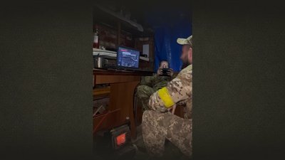 "Поки в повітрі ми перемагаємо": як на Авдіївському напрямку працює екіпаж БпЛА з Прилук "Поки в повітрі ми перемагаємо": як на Авдіївському напрямку працює екіпаж БпЛА з Прилук