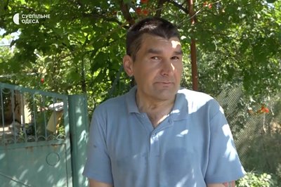 Віталій, якій допомагав переселенці в наметі Віталій, якій допомагав переселенці в наметі