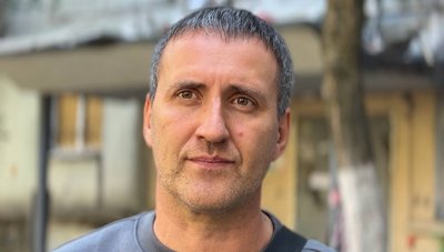 "Там не можна жити": у якому стані підʼїзди будинку, пошкодженого після російської атаки на Дніпро 20 вересня "Там не можна жити": у якому стані підʼїзди будинку, пошкодженого після російської атаки на Дніпро 20 вересня