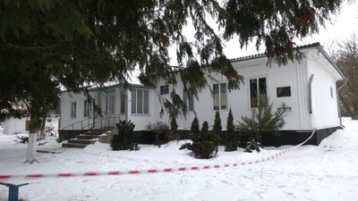 "Отой добряк?": що розповідають про підозрюваного у вбивстві п'ятьох людей його сусіди та односельці на Рівненщині "Отой добряк?": що розповідають про підозрюваного у вбивстві п'ятьох людей його сусіди та односельці на Рівненщині