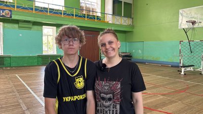 Взяли учать 50 пауерліфтерів: в Олександрії провели чемпіонат України з жиму лежачи Взяли учать 50 пауерліфтерів: в Олександрії провели чемпіонат України з жиму лежачи