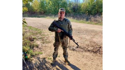 На Чернігівщині поховали бійців Вадима Федая, Олексія Горбаньова та Дениса Белика На Чернігівщині поховали бійців Вадима Федая, Олексія Горбаньова та Дениса Белика