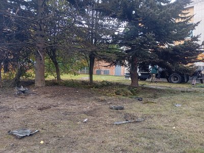 Безпілотник РФ влучив по території аграрного університету в Сумах: що розповіли очевидці Безпілотник РФ влучив по території аграрного університету в Сумах: що розповіли очевидці