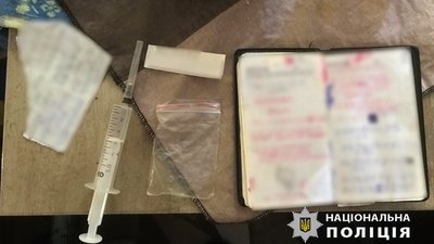 "Організовували "сходку" у Петрівській колонії": на Кіровоградщині трьом чоловікам повідомили про підозру "Організовували "сходку" у Петрівській колонії": на Кіровоградщині трьом чоловікам повідомили про підозру
