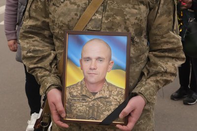 В Охтирці на Сумщині попрощалися з Романом Горохом В Охтирці на Сумщині попрощалися з Романом Горохом