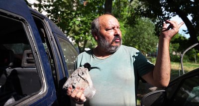 У Слов’янську ранковий удар бомб пережили евакуаційники У Слов’янську ранковий удар бомб пережили евакуаційники