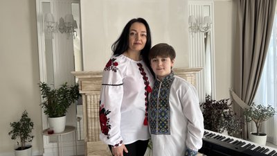 Едвард Пнівчук, Тетяна Пнівчук, композитор, Коломия, школяр Едвард Пнівчук, Тетяна Пнівчук, композитор, Коломия, школяр