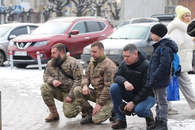 Загинув у результаті артобстрілу: в Умані на Черкащині попрощалися із захисником Загинув у результаті артобстрілу: в Умані на Черкащині попрощалися із захисником