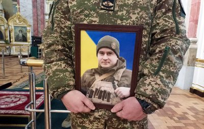 У Луцьку попрощалися із загиблими бійцями Сергієм Дудкою та Сергієм Веремчуком