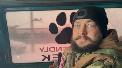 "Рятують життя під атаками дронів, артилерії та КАБів". Як зооволонтери з Дніпра вивозять тварин з прифронтових громад "Рятують життя під атаками дронів, артилерії та КАБів". Як зооволонтери з Дніпра вивозять тварин з прифронтових громад
