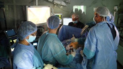 П'ять операцій без розрізу у прямому ефірі: у Житомирі хірурги ділилися досвідом із колегами П'ять операцій без розрізу у прямому ефірі: у Житомирі хірурги ділилися досвідом із колегами