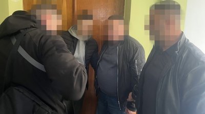 Посадовця затримано на його робочому місці після одержання коштів