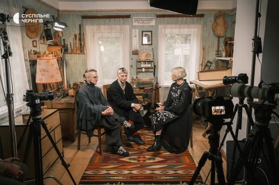 Галицько-донбаський гурт NAZVA на «Фабричній, 12» Галицько-донбаський гурт NAZVA на «Фабричній, 12»