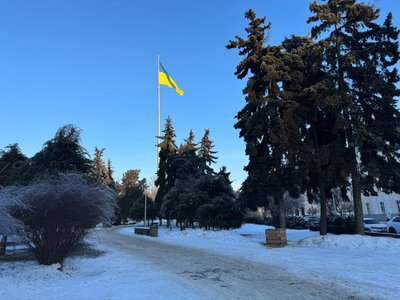 У Полтаві замінили головний прапор області У Полтаві замінили головний прапор області