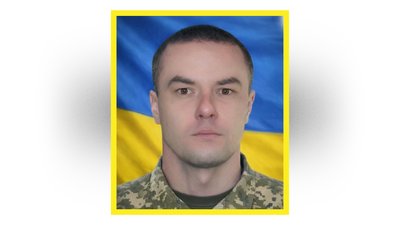На Чернігівщині попрощались з двома захисниками України: Олексієм Тетерею та Олександром Дуденком На Чернігівщині попрощались з двома захисниками України: Олексієм Тетерею та Олександром Дуденком
