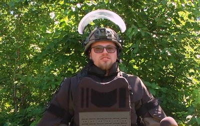 Максим Богуш розповів, працює з механічним маніпулятором Максим Богуш розповів, працює з механічним маніпулятором