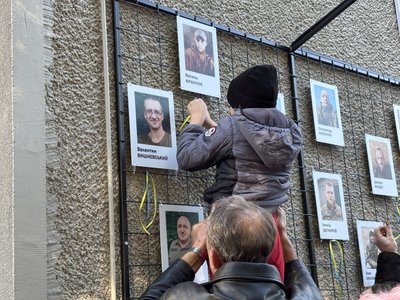 Ще в одному місті на Волині відкрили "Стіну Надії" Ще в одному місті на Волині відкрили "Стіну Надії"