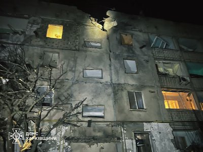 У Приколотному Вільхуватської громади російський дрон влучив у будинок, 7 листопада 2025 року У Приколотному Вільхуватської громади російський дрон влучив у будинок, 7 листопада 2025 року