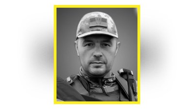 На Чернігівщині попрощалися з бійцями Андрієм Номерчуком, Сергієм Мирним та Олексієм Міщенком На Чернігівщині попрощалися з бійцями Андрієм Номерчуком, Сергієм Мирним та Олексієм Міщенком