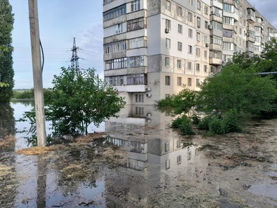 Підрив Каховської ГЕС: рівень води на Херсонщині продовжує підвищуватись Підрив Каховської ГЕС: рівень води на Херсонщині продовжує підвищуватись