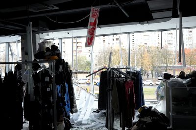 "Рост" на Олексіївці у Харкові пошкодило російським обстрілом, 4 листопада 2024 року "Рост" на Олексіївці у Харкові пошкодило російським обстрілом, 4 листопада 2024 року