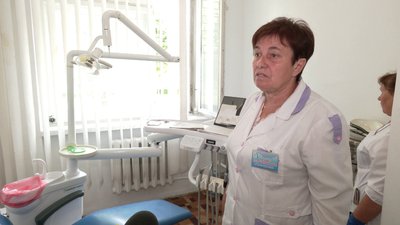 На Рівненщині приміщення стоматполіклініки віддали під інклюзивно-ресурсний центр. Як на це реагують місцеві жителі На Рівненщині приміщення стоматполіклініки віддали під інклюзивно-ресурсний центр. Як на це реагують місцеві жителі