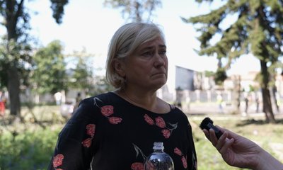 Російські військові авіабомбою вбили трьох людей у Сумах. Репортаж