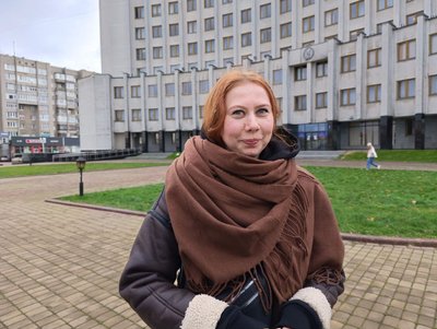 "800 мільйонів на військо": у Луцьку відбувся марш протесту. Що вимагали люди "800 мільйонів на військо": у Луцьку відбувся марш протесту. Що вимагали люди