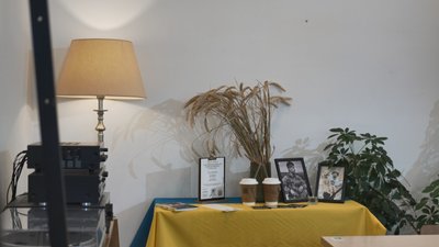 акція «Стіл пам’яті», кав'ярня, День пам'яті захисників акція «Стіл пам’яті», кав'ярня, День пам'яті захисників