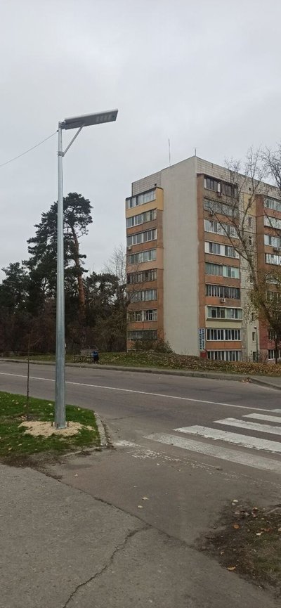 В Українці на Київщині з'явилось автономне освітлення на пішохідних переходах