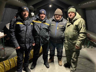 Волонтери з Житомирщини відновили опалення у 10 будинках Дарницького району Києва Волонтери з Житомирщини відновили опалення у 10 будинках Дарницького району Києва