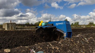 У Львові до 60% змішаних відходів становить органіка: як її перетворюють на компост У Львові до 60% змішаних відходів становить органіка: як її перетворюють на компост