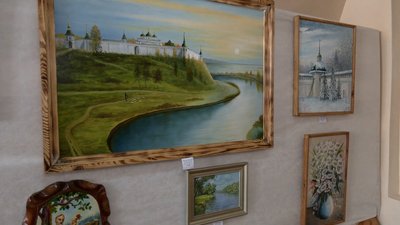 У Новгороді-Сіверському презентували антидепресивну художню виставку У Новгороді-Сіверському презентували антидепресивну художню виставку