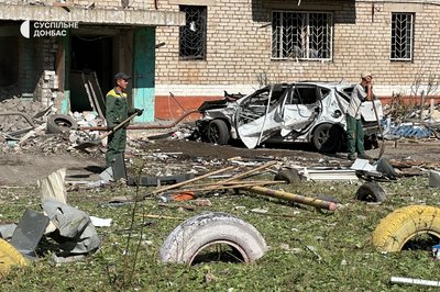 «Мене врятувало те, що пішла в туалет»: історії жителів Краматорська після удару авіабомбами «Мене врятувало те, що пішла в туалет»: історії жителів Краматорська після удару авіабомбами