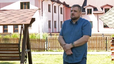 Евакуйовані на Волинь переселенці з Донеччини оселилися на базі відпочинку Евакуйовані на Волинь переселенці з Донеччини оселилися на базі відпочинку