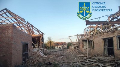 Армія РФ атакувала Білопілля — поранено чоловіка, він у тяжкому стані Армія РФ атакувала Білопілля — поранено чоловіка, він у тяжкому стані